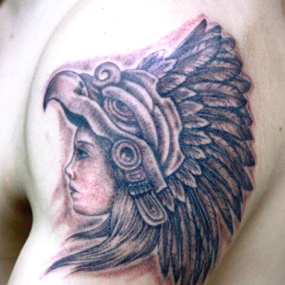 B&G 腕に「アステカの戦士」のタトゥー